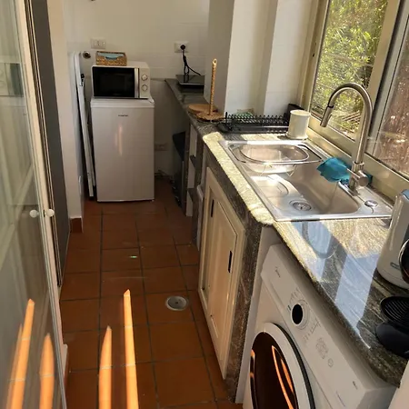 Ashur Mondello, Sapore Di Sale Apartman